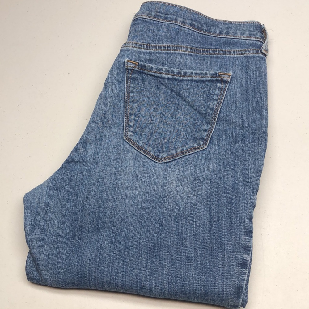 LIKE NEW VINTAGE OLD NAVY CURVY SKINNY JEANS 10/30x29 ⭐